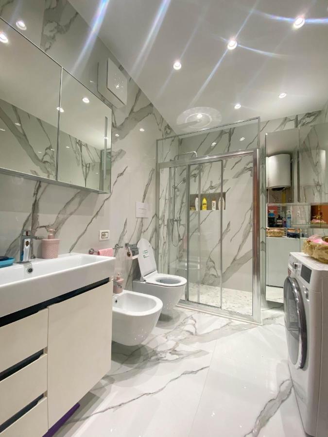 Top Luxury Тирана Екстериор снимка